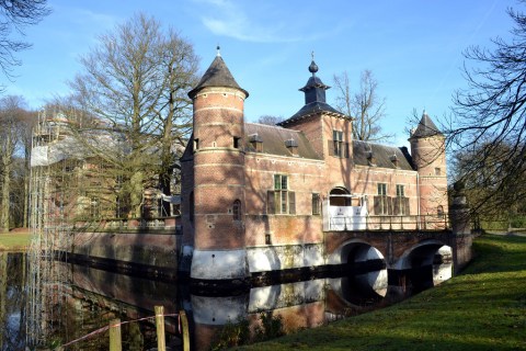 Op een boogscheut van Antwerpen was gestart met een nieuw groot provinciaal groendomein. Het nieuwe bestuur pakt het nu af van de bevolking om het aan de privé te geven.